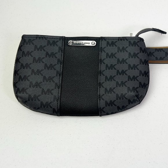 MICHAEL KORS Women's Sneakers Size 8M with Matching Waist Wallet Combo - Picture 11 of 16